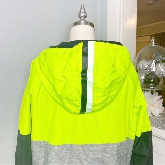 Victoria’s Secret Pink Anorak Windbreaker Neon Green - Picture 6 of 11